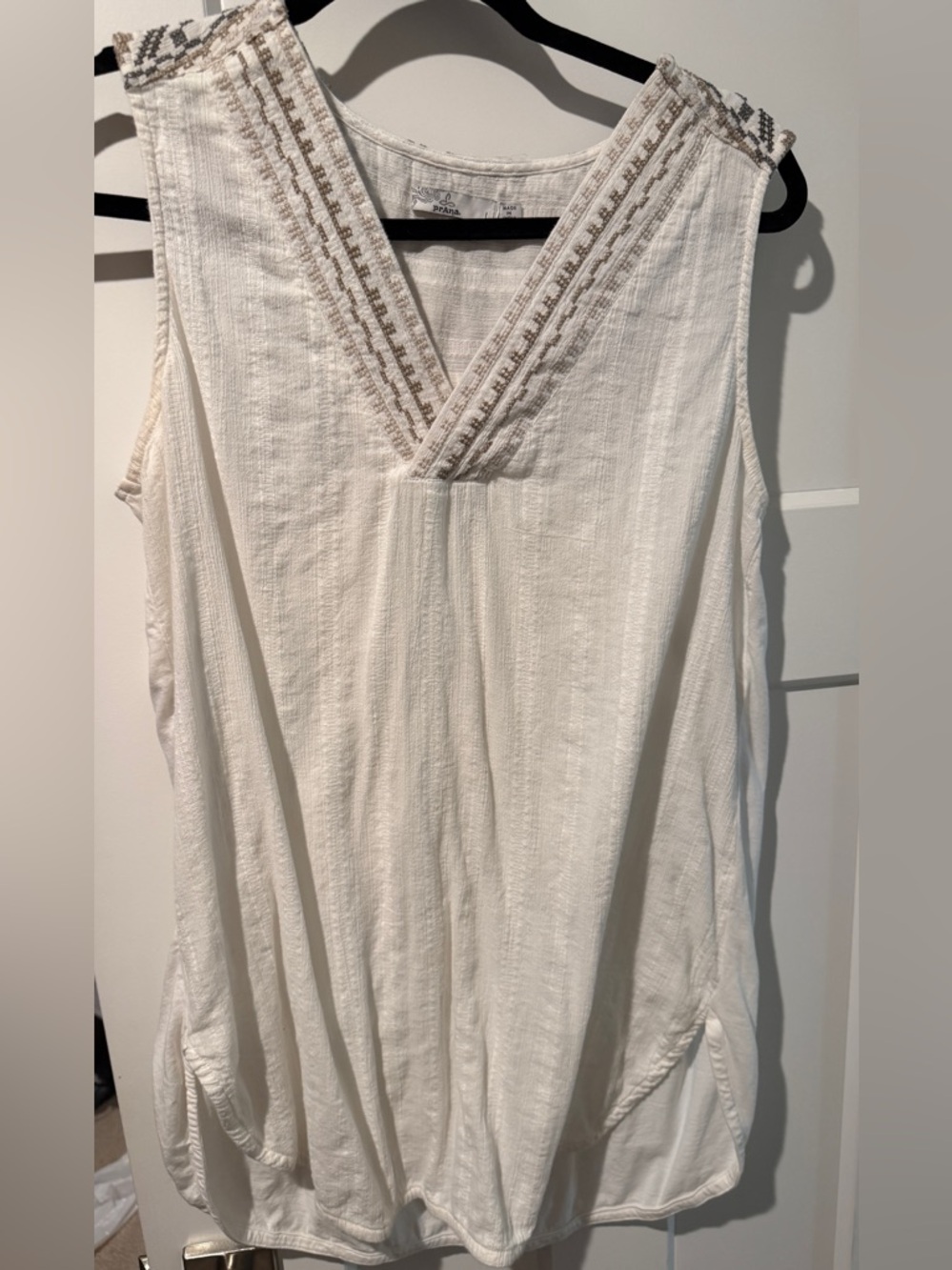 Prana White Sleeveless V-Neck Tank with Tan Embroidery